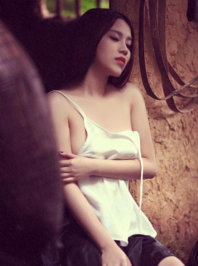 Một số hình ảnh sexy của Linh Miu